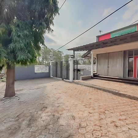 Wisma Asri Syariah Majalengka Redpartner Dawuhan Kültér fotó